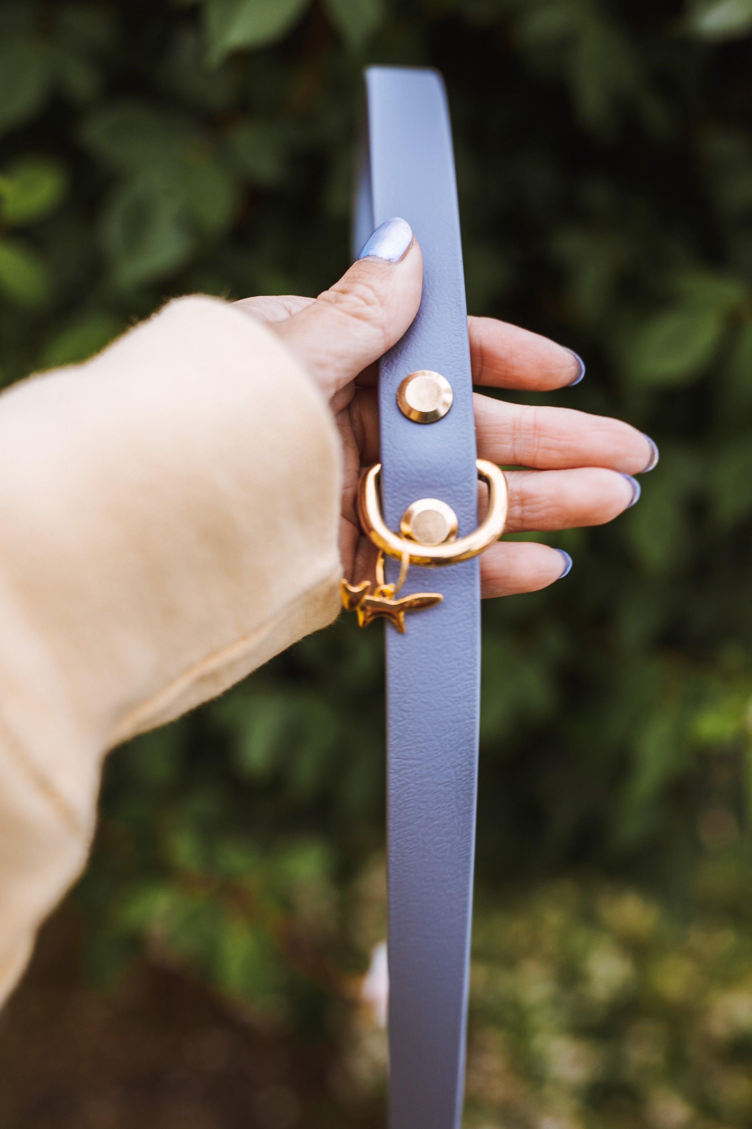 custom hands free leash