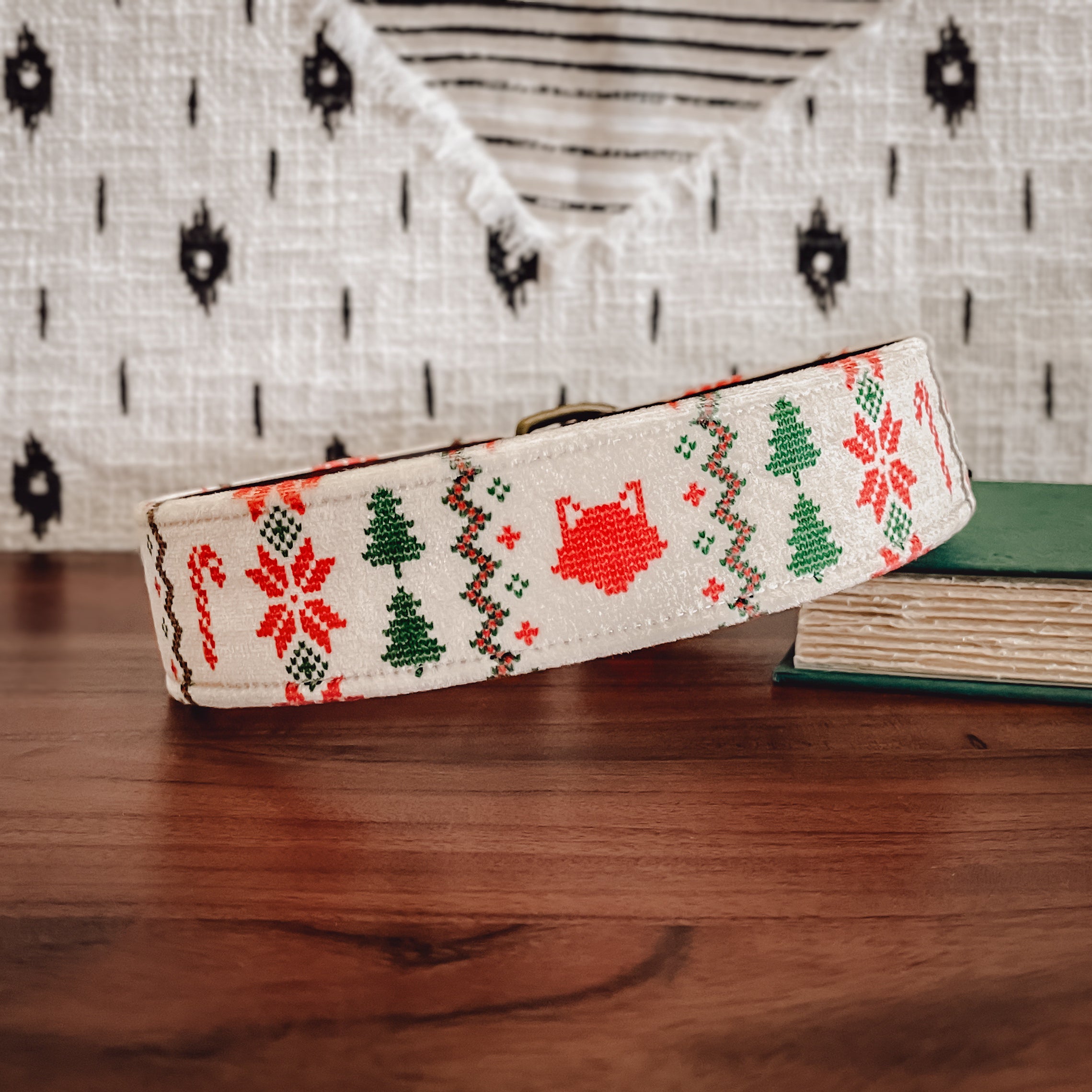 vintage foxmas sweaters