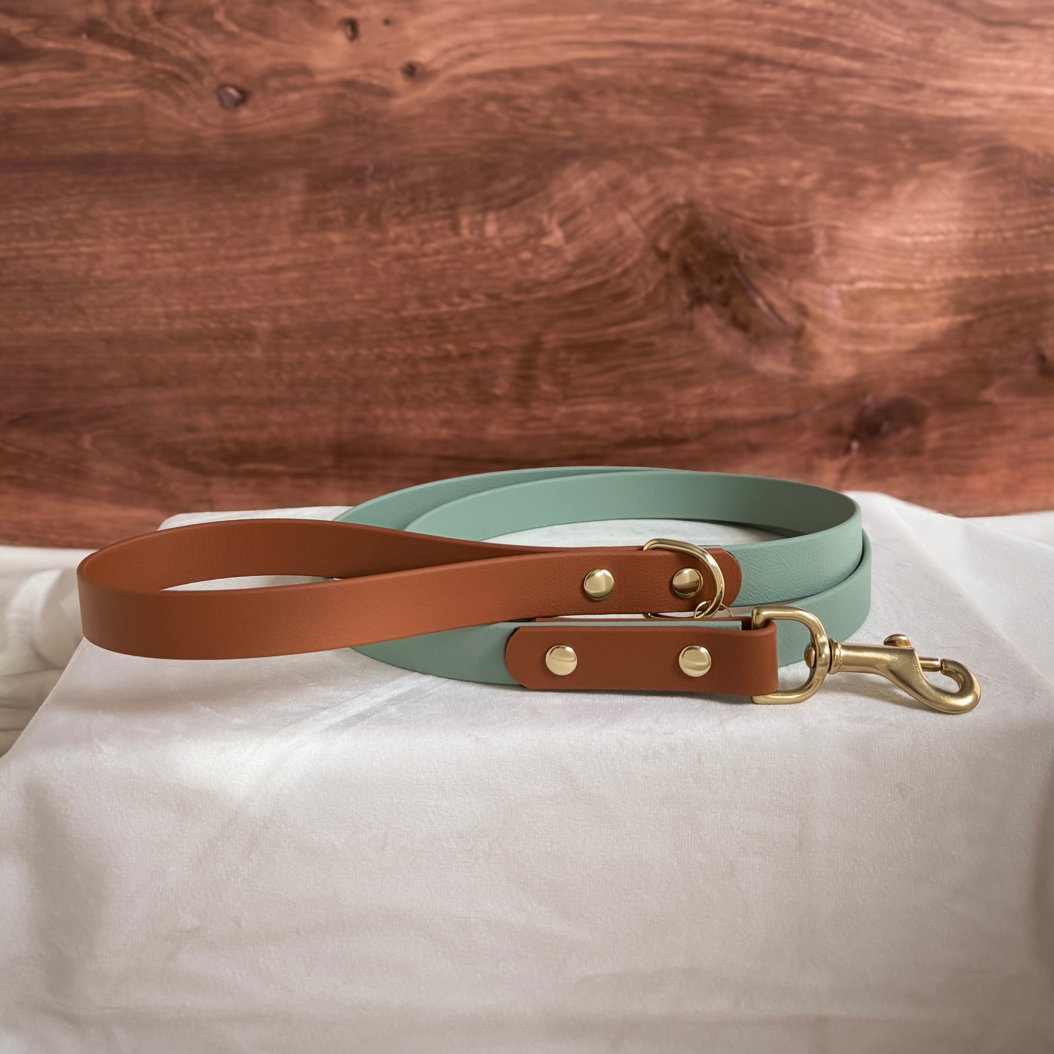 custom waterproof leash