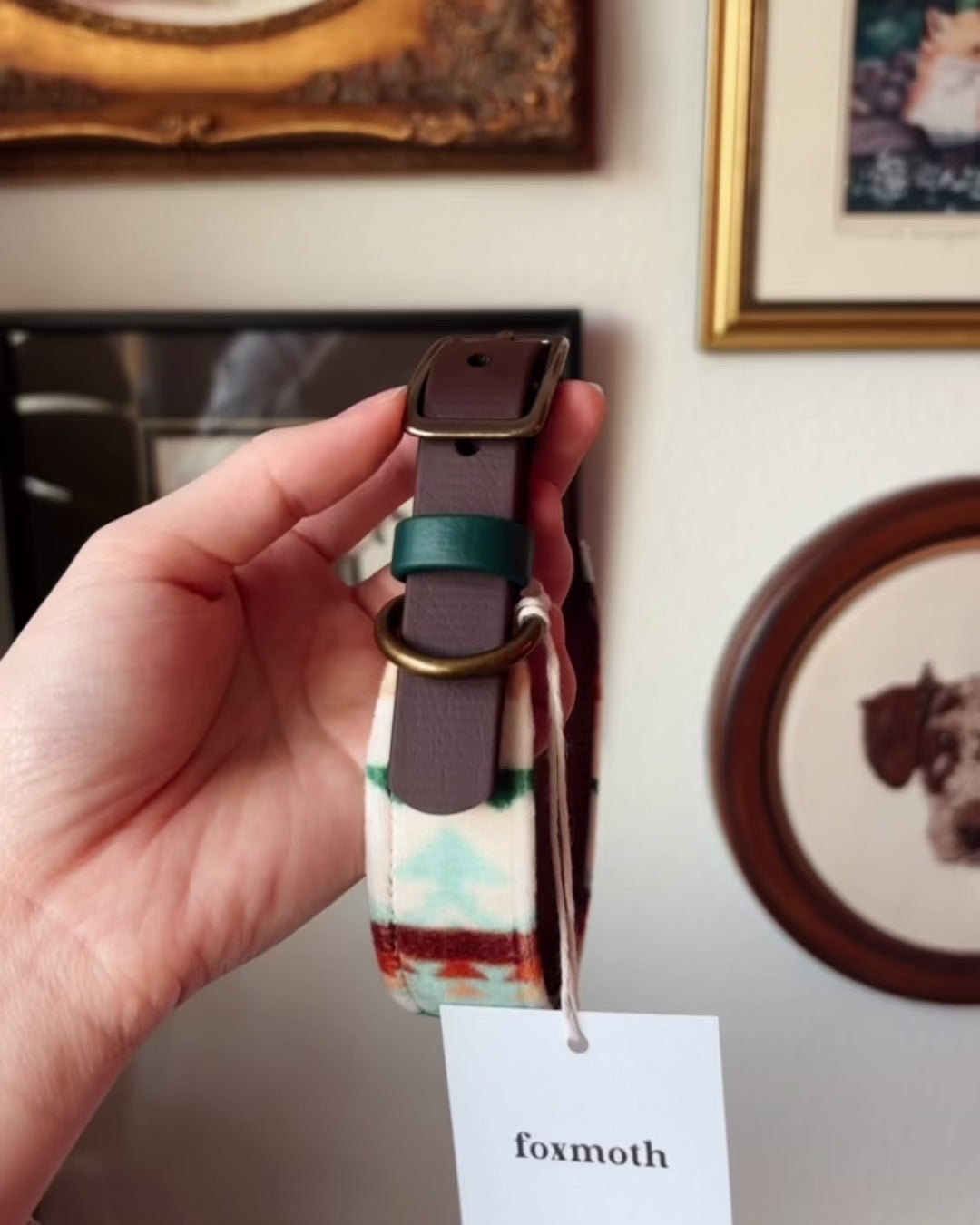 Load video: bend collar